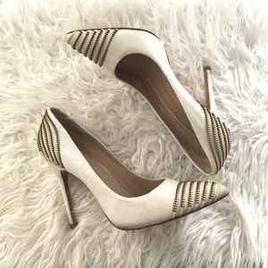 White Eternity Zip-detailed Leather Pumps